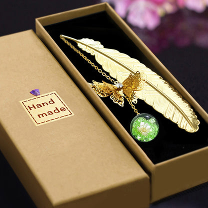Chinese Style Metal Feather Bookmark with Preserved Flowers