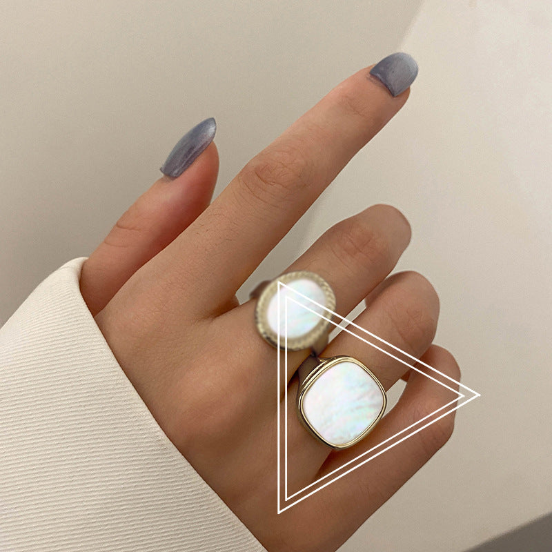 Retro European American Metal Texture Ring